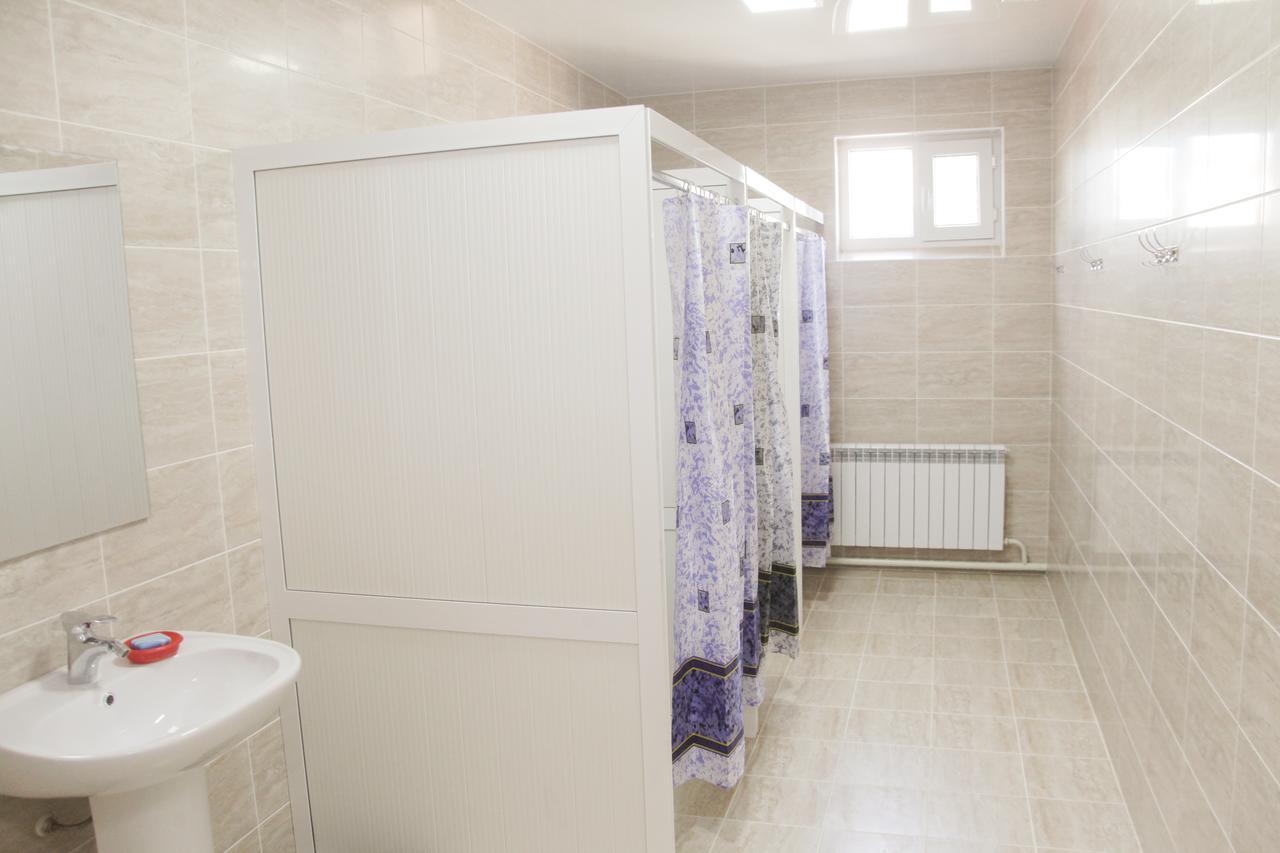 Hostel ESAL Osh Buitenkant foto